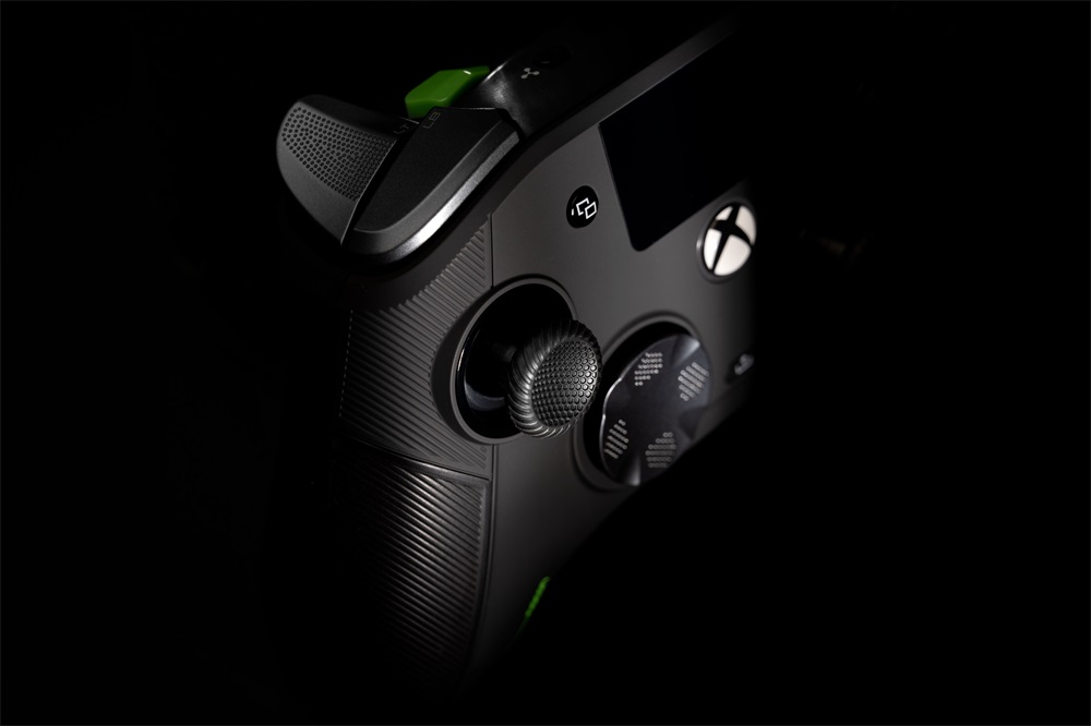 Nacon 2809576 Revolution X Unlimited Xbox One/Xbox Series vezeték nélküli fekete kontroller