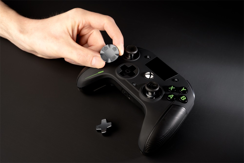 Nacon 2809576 Revolution X Unlimited Xbox One/Xbox Series vezeték nélküli fekete kontroller