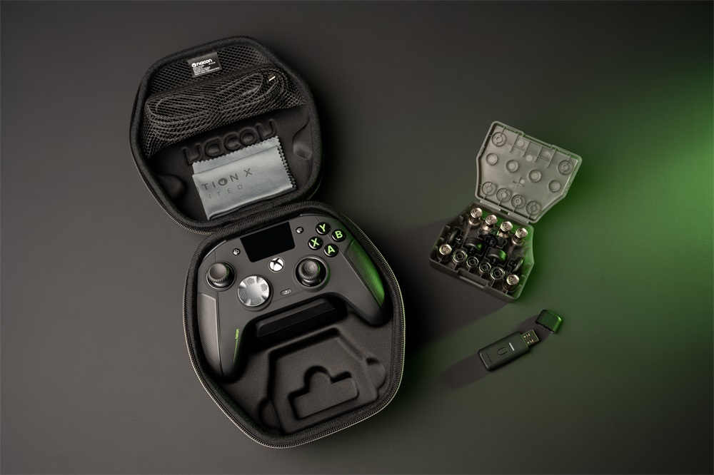 Nacon 2809576 Revolution X Unlimited Xbox One/Xbox Series vezeték nélküli fekete kontroller