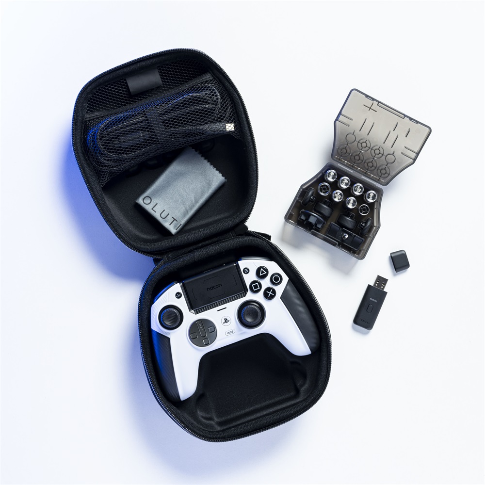 Nacon 2808849 Revolution 5 Pro PC/PS4/PS5 vezetékes és vezeték nélküli fehér kontroller