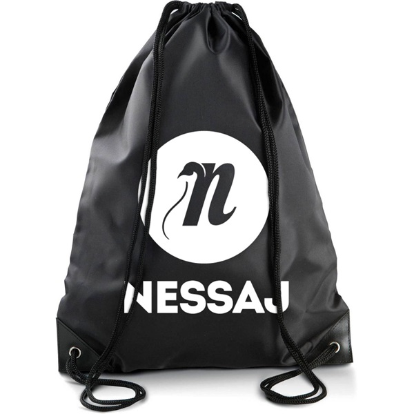 Nessaj fekete tornazsák