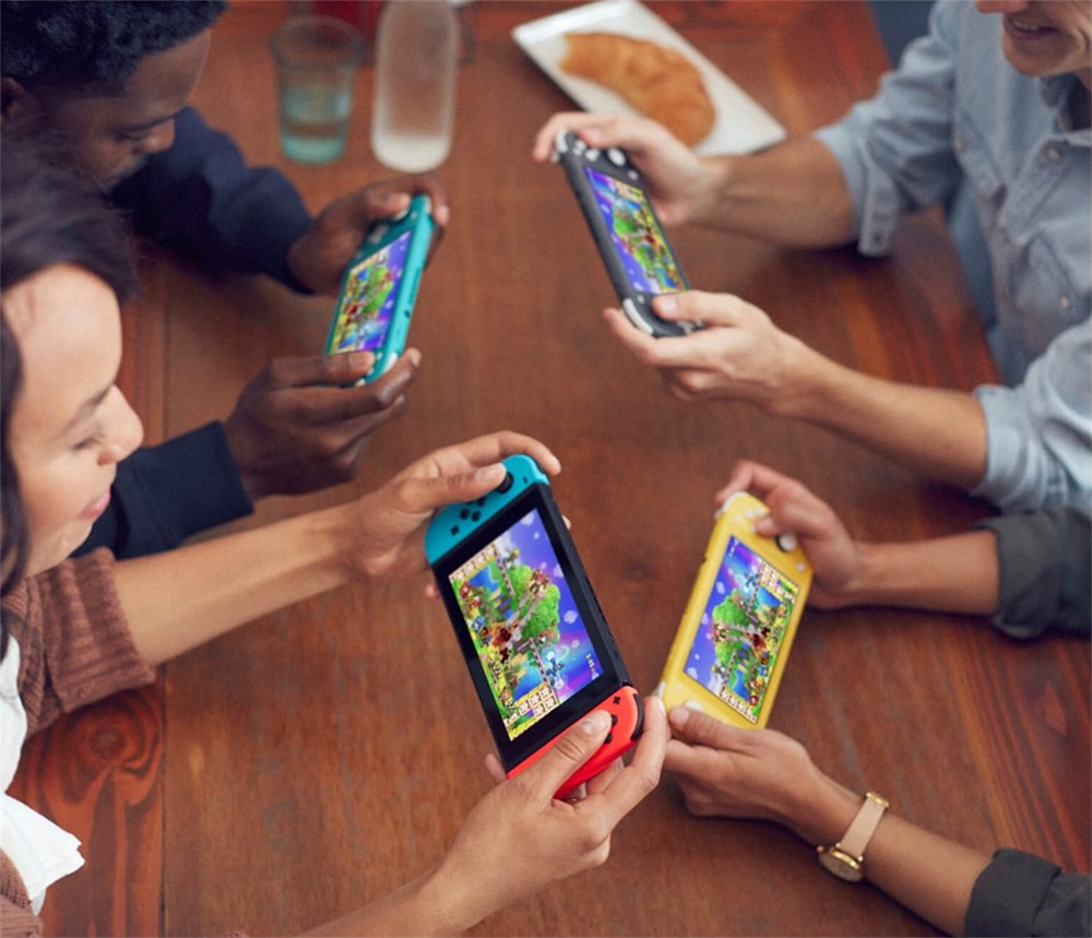 Nintendo Switch Lite coral játékkonzol