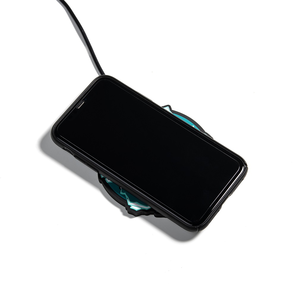 Numskull NS3281 My Hero Academia 10W vezeték nélküli töltőpad