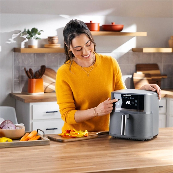 Nutribullet NBA0611 CrispLite sötétszürke 6 L forrólevegős sütő (Újszerű)