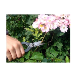 Okatsune 207 szárvágóolló