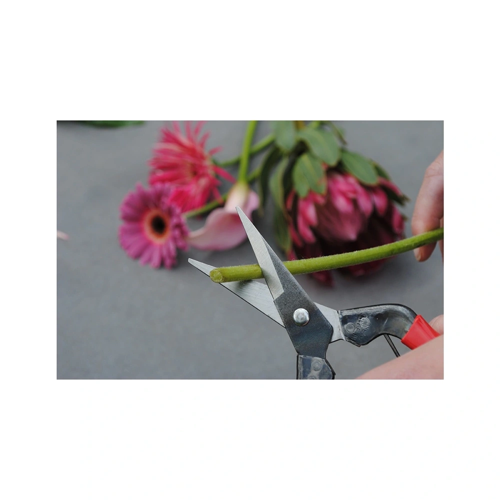 Okatsune 304 egyenes pengéjű metszőolló