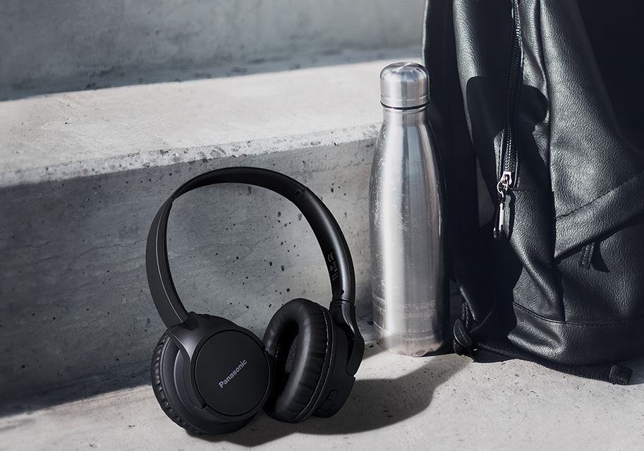 Panasonic RB-HF520BE-K Bluetooth mikrofonos fekete fejhallgató