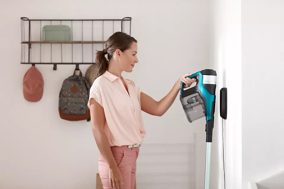 Philips FC6904/01 SpeedPro Max Aqua 25,2V vezeték nélküli porszívó, kézi porszívó és felmosó