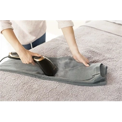 Philips Steam&Go Plus GC362/80 fekete kézi ruhagőzölő