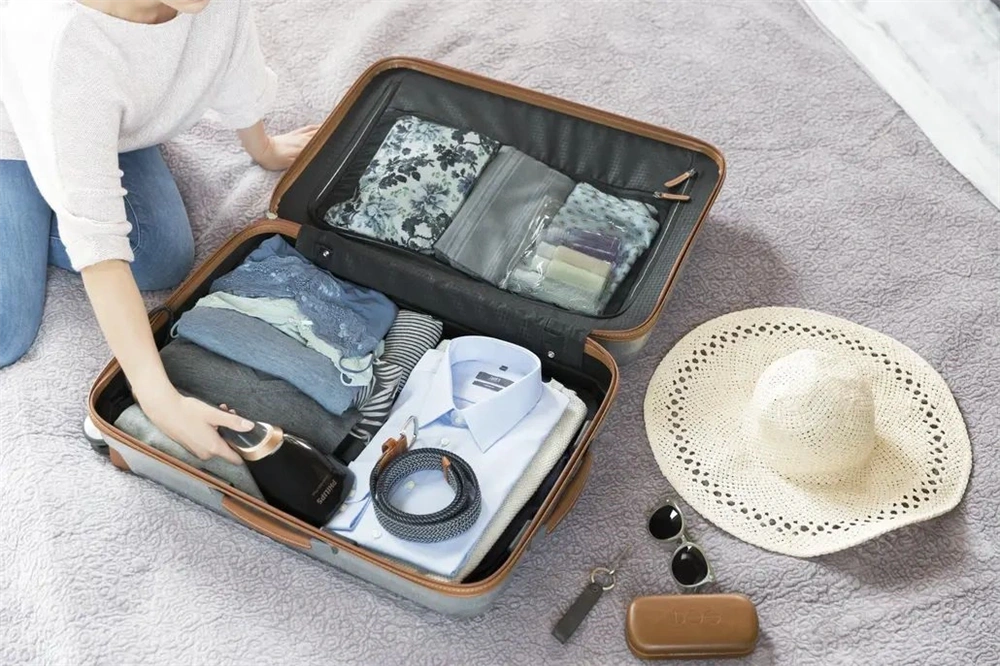 Philips Steam&Go Plus GC362/80 fekete kézi ruhagőzölő