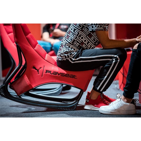 Playseat PUMA Active piros játékülés