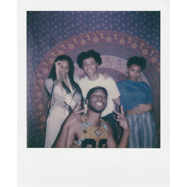 Polaroid NOW G3 instant sárga fényképezőgép