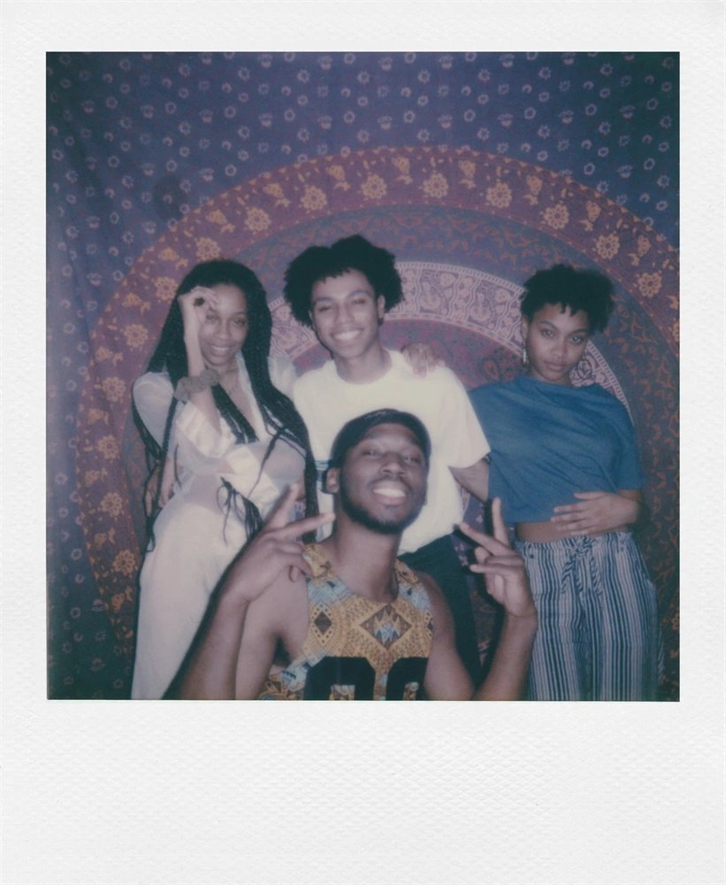 Polaroid NOW G3 instant sárga fényképezőgép