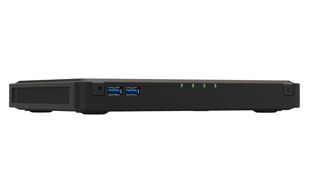 QNAP TBS-464-8G 4xSSD hordozható NASbook