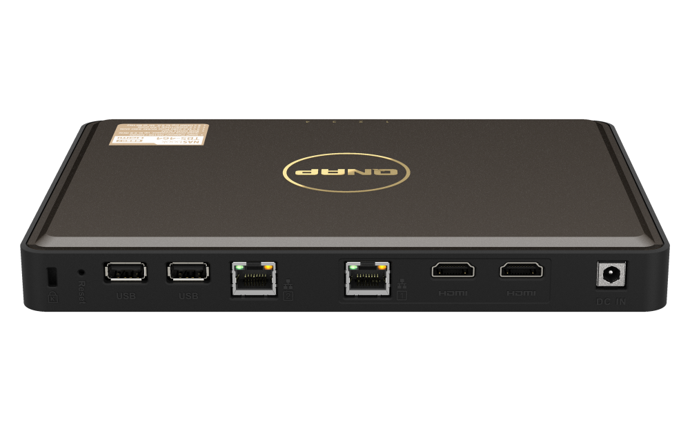 QNAP TBS-464-8G 4xSSD hordozható NASbook