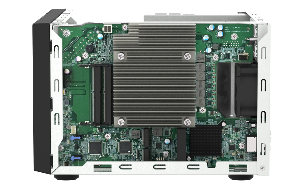 QNAP TVS-H874-I7-32G 8xSSD/HDD NAS