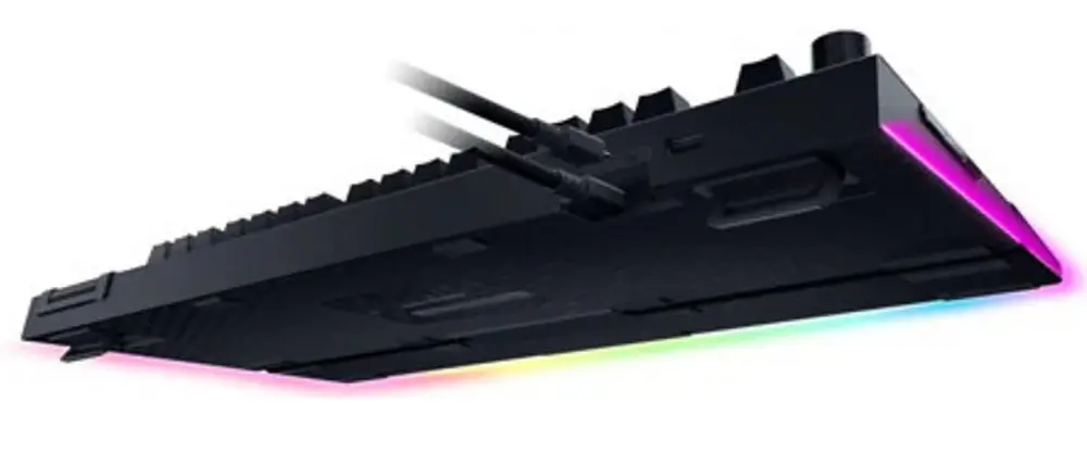 Razer BlackWidow V4 Pro US fekete (green switch) gamer billentyűzet