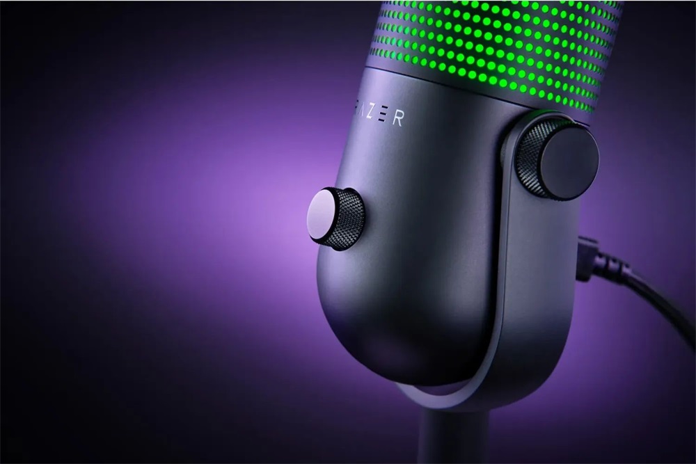 Razer Seiren V3 Chroma fekete gamer mikrofon