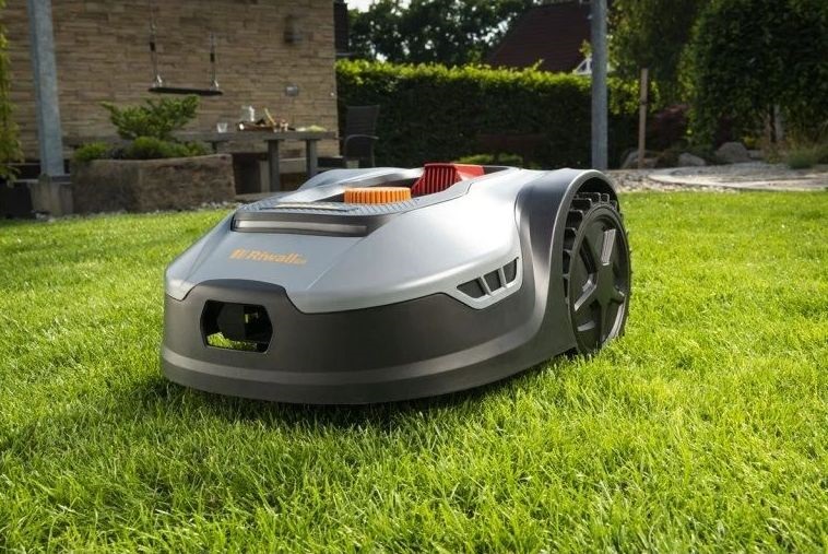 Riwall RRM 650 APP 600 m2, WiFi/Bluetooth akkumulátoros robotfűnyíró