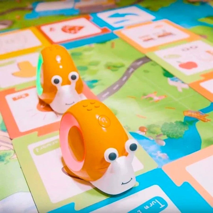 Robobloq Qobo interaktív programozható csiga gyermekeknek (3-8 éves korig)