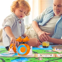 Robobloq Qobo interaktív programozható csiga gyermekeknek (3-8 éves korig)
