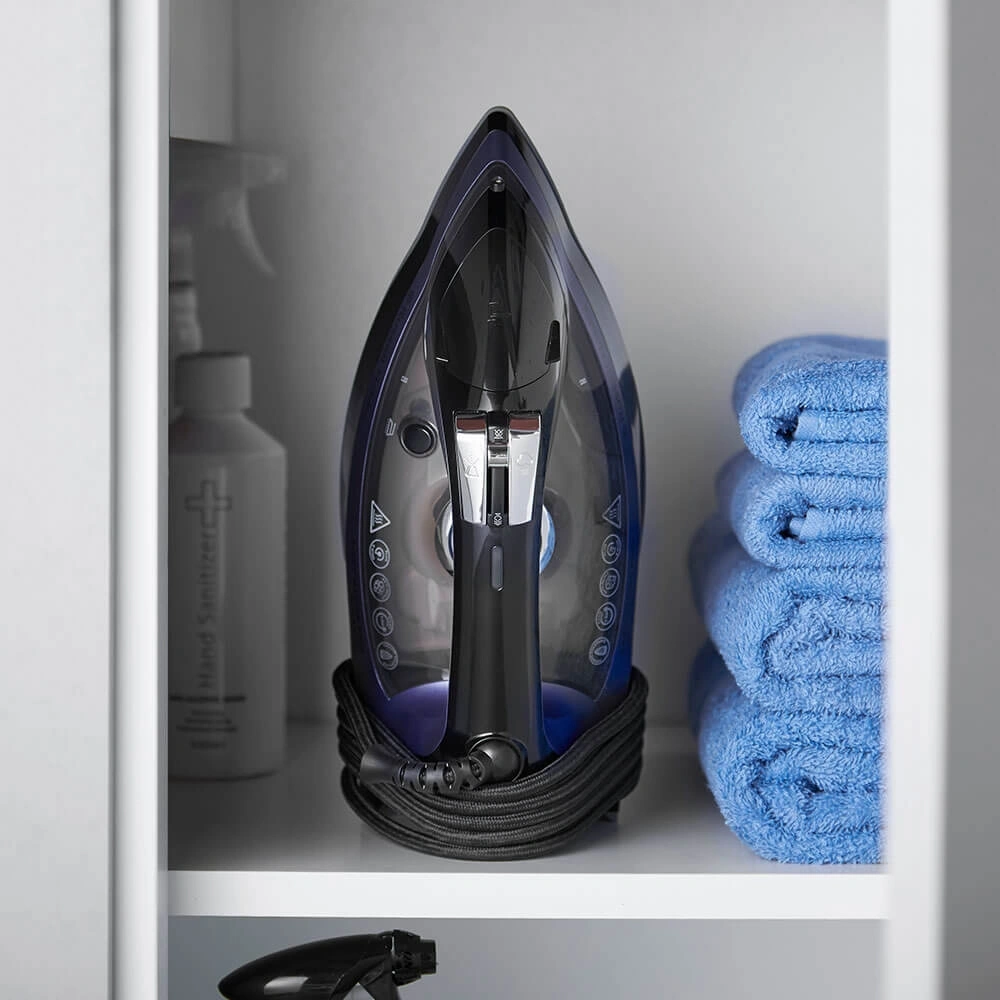 Russell Hobbs 26731-56/RH Easy Store Pro Plug & Wind fekete gőzölős vasaló