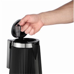 Russell Hobbs 26750-70/RH Brontë Black 1,7L-es fekete vízforraló