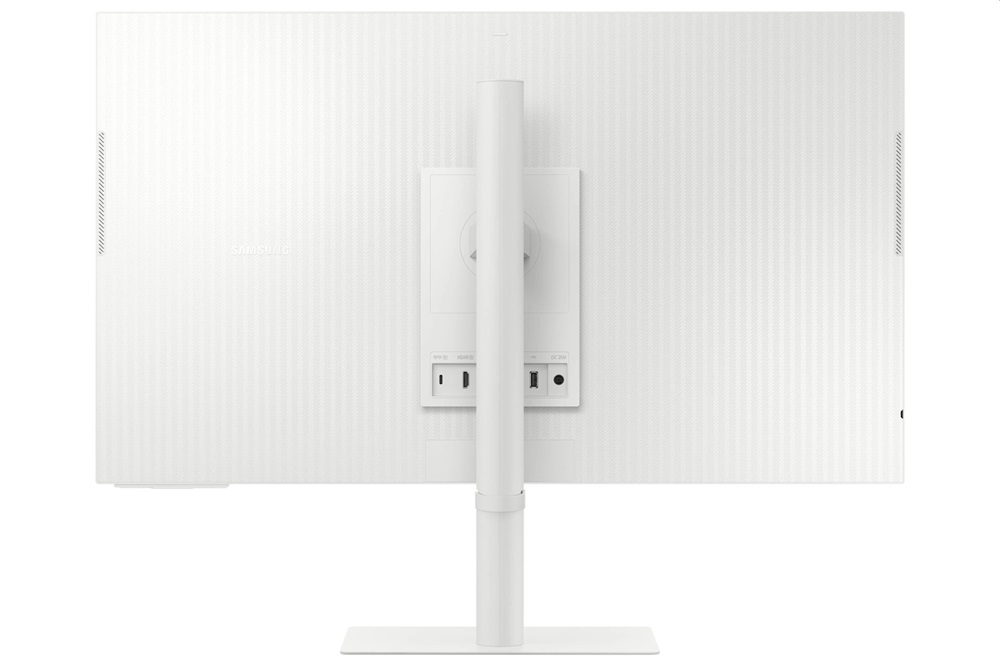 Samsung 27" LS27CM703UUXDU UHD VA HDMI/USB/USB-C/WiFi/Bluetooth Smart monitor
