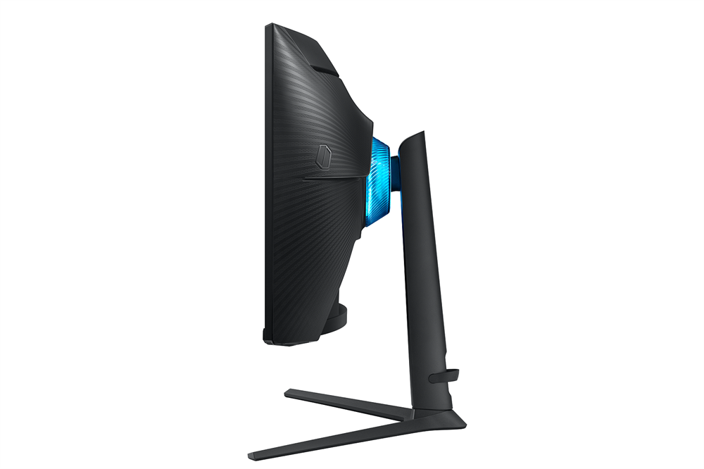 Samsung 32" LS32BG650EUX Gaming&Smart QHD VA 240Hz HDMI/DP/USB gamer ívelt monitor