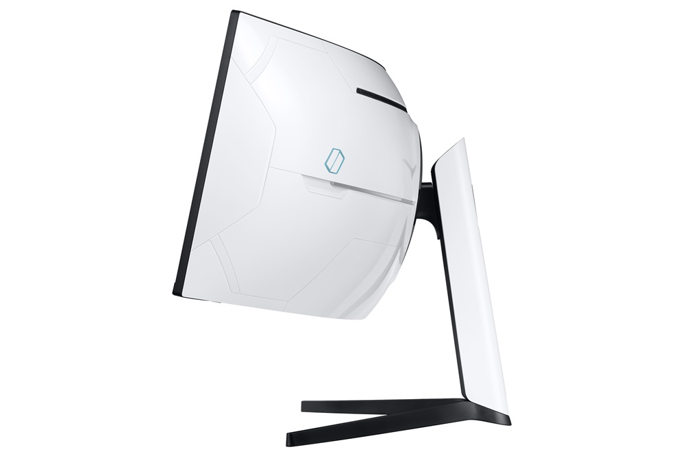 Samsung 49" C49G95TSSR QLED Dual-QHD VA 240Hz HDMI/DP/USB fehér ívelt gamer monitor