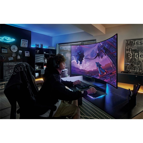 Samsung 55" LS55CG970NUXDU 4K UHD VA 165Hz HDMI/DP/USB/RJ45/WiFi/Bluetooth ívelt gamer monitor