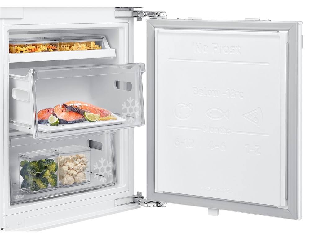 Samsung BRB30715EWW/EF alulfagyasztós, beépíthető, Hűtő:220L, Fagyasztó:74L, Twin Cooling Plus hűtőszekrény