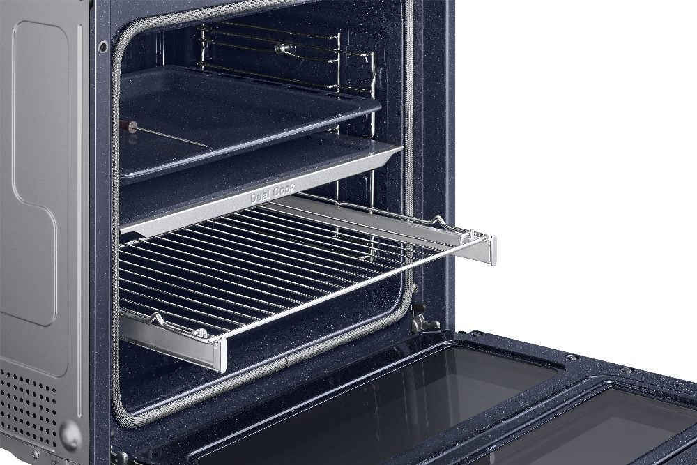 Samsung NV7B4535YAS/U3 inox, beépíthető, sütőtér: 76L, grill, légkeverés, pirolitikus, sütő
