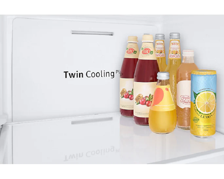 Samsung RS66A8100S9/EF ezüst, Side-by-Side, Hűtő:409L, Fagyasztó:243L, Twin Cooling Plus hűtőszekrény