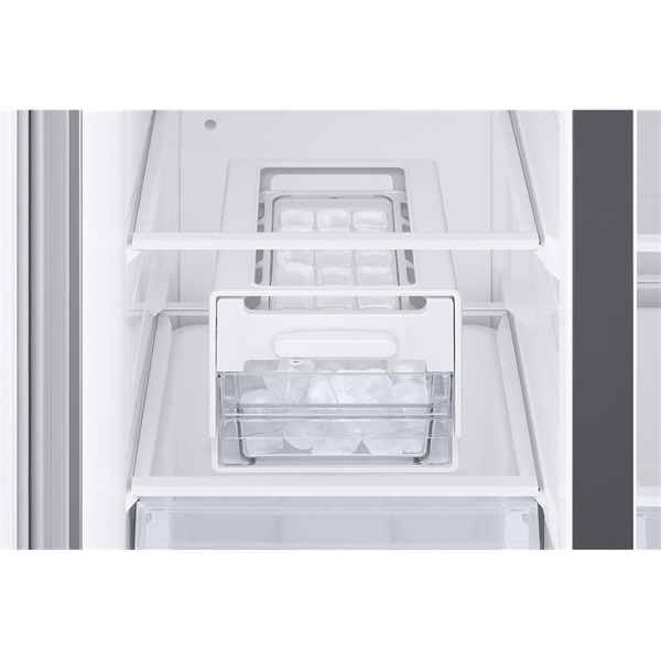 Samsung RS66A8101S9/EF ezüst, Side-by-Side, Hűtő:409L, Fagyasztó:243L, Twin Cooling Plus hűtőszekrény