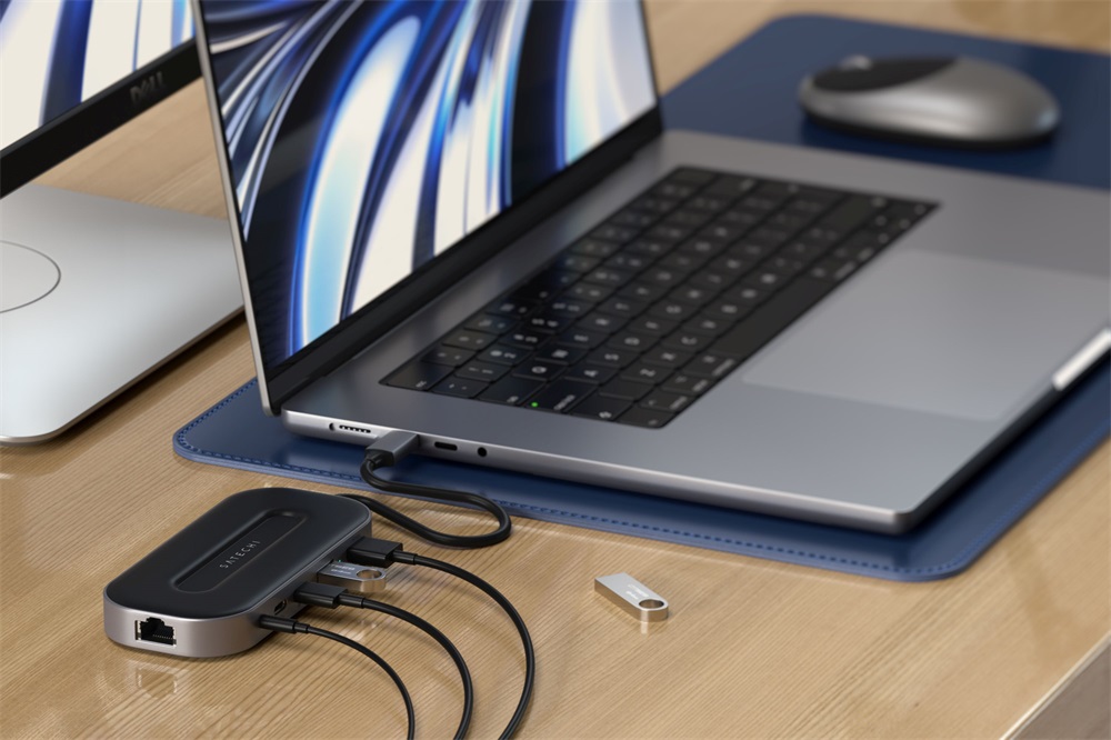 Satechi ST-U4MGEM USB 4 fekete HUB