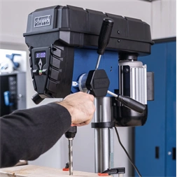 Scheppach TBM 250 Vario keresztlézerrel oszlopos fúrógép