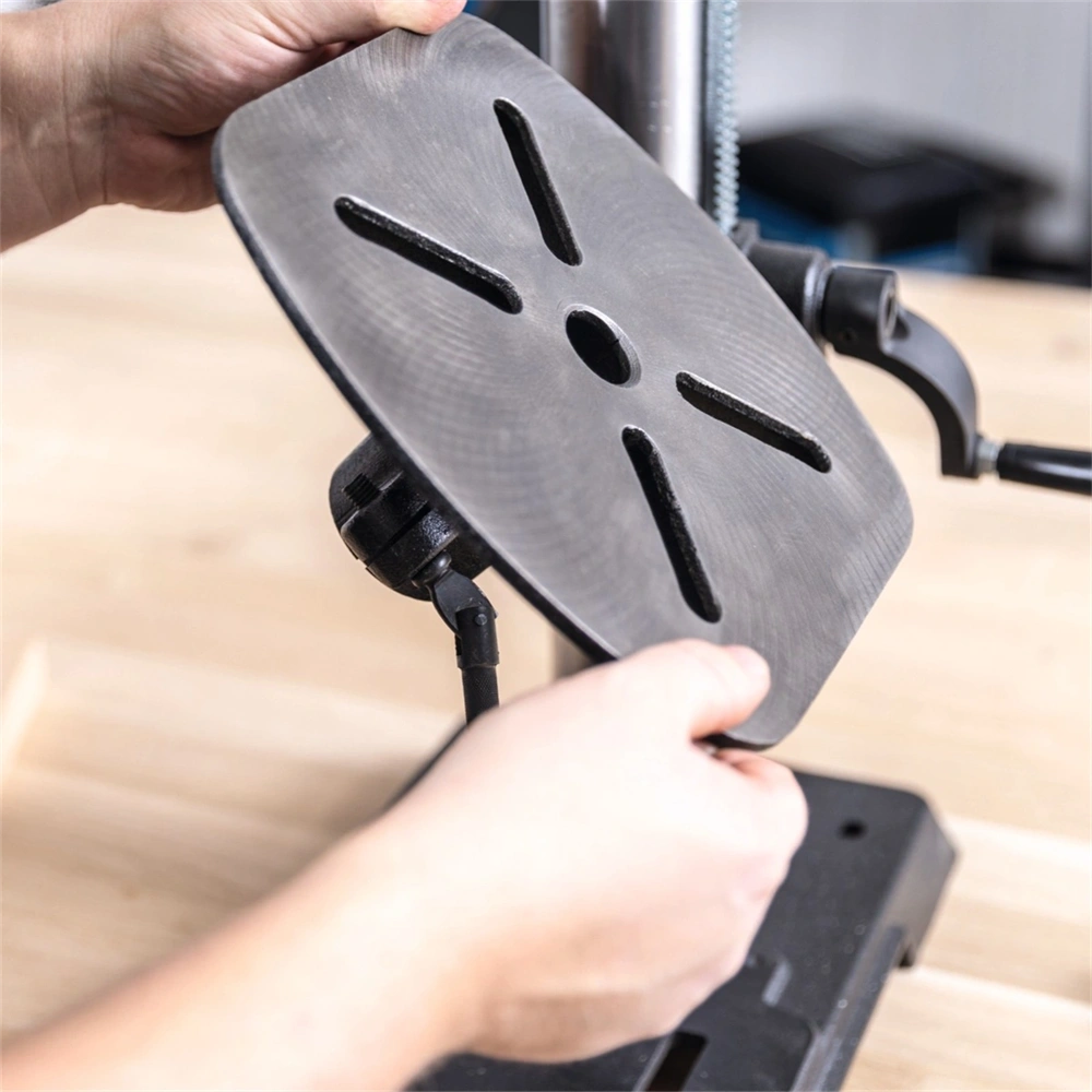 Scheppach TBM 300 Vario keresztlézerrel és LED-világítással oszlopos fúrógép