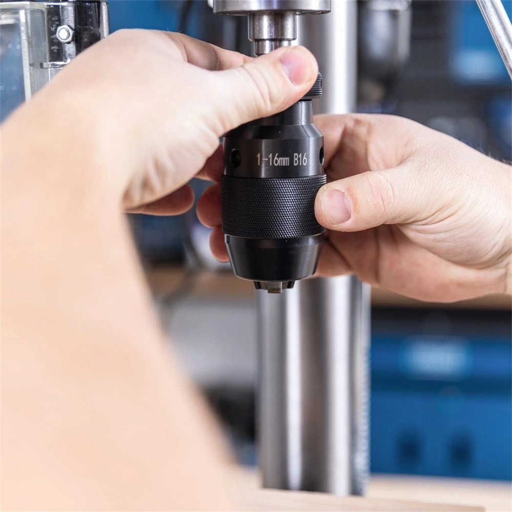 Scheppach TBM 300 Vario keresztlézerrel és LED-világítással oszlopos fúrógép