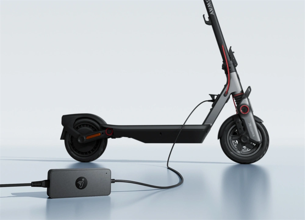 Segway eKickScooter Flash Charger 48V akkumulátor töltő (Újszerű)