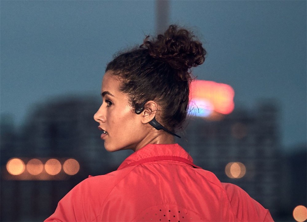 Shokz OpenRun USB-C csontvezetéses Bluetooth fekete Open-Ear sport fejhallgató