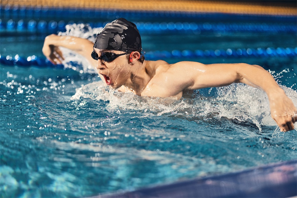 Shokz OpenSwim Pro USB-C csontvezetéses Bluetooth prios Open-Ear sport fejhallgató