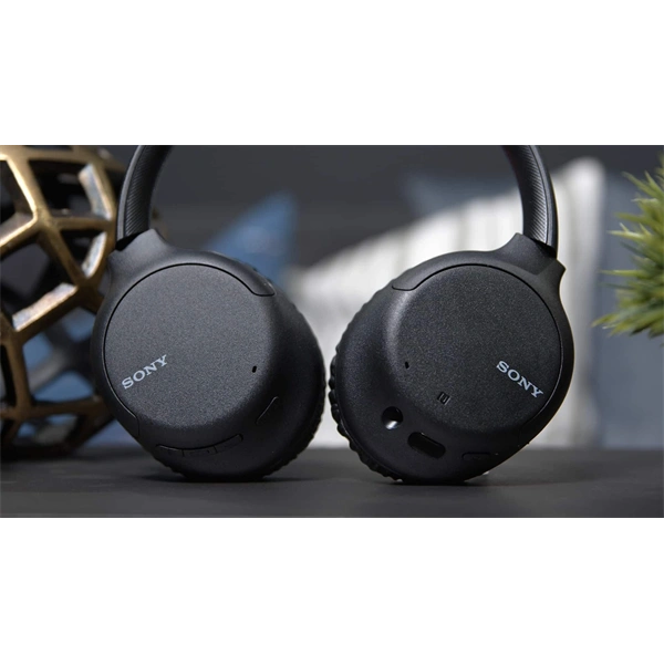 Sony WHCH710NB Bluetooth aktív zajszűrős fekete fejhallgató
