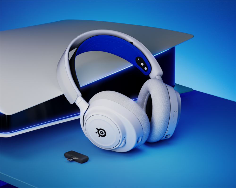 SteelSeries Arctis Nova 7P vezeték nélküli fehér gamer headset