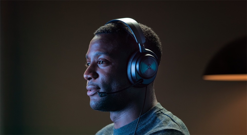 SteelSeries Arctis Nova Pro fekete gamer headset