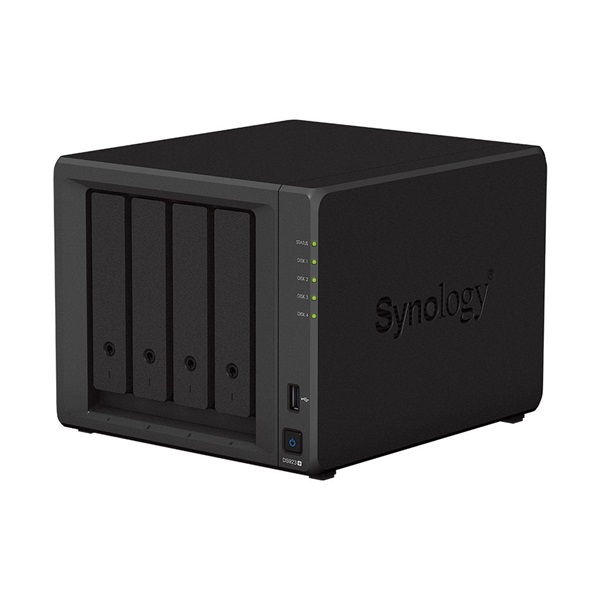 Synology DiskStation DS923+ (4GB) 4x SSD/HDD NAS + regisztrációs kártya