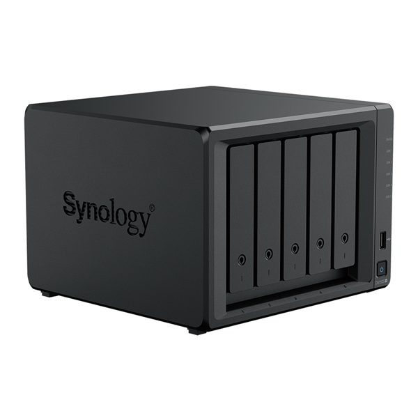 Synology DiskStation DS1525+(8GB) 5x SSD/HDD NAS + regisztrációs kártya