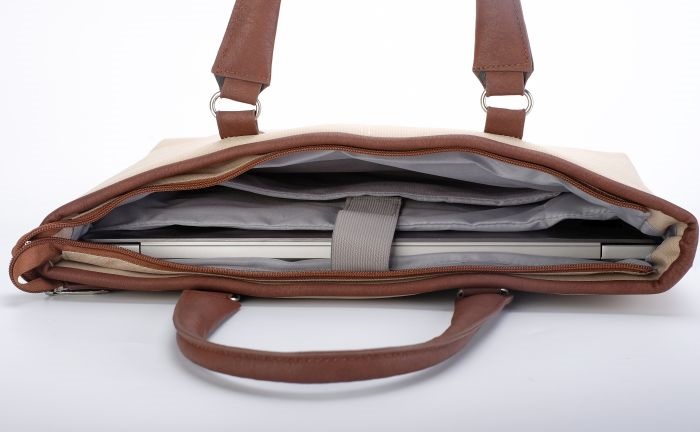 TOO 15,6" bézs női notebook táska