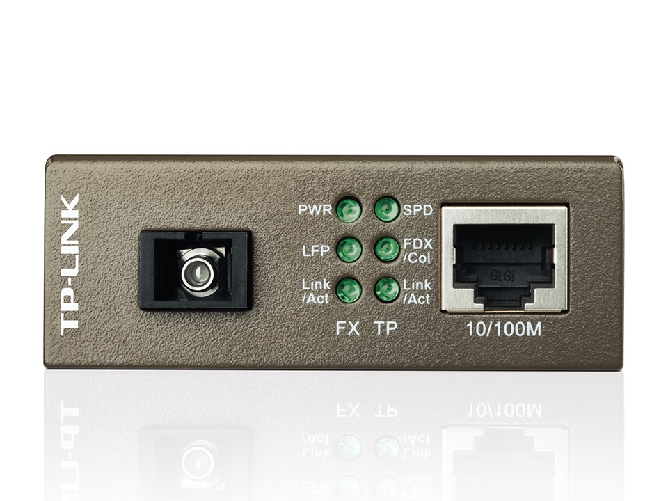 TP-Link MC112CS 100Mbps optikai (UTP-SC) média konverter