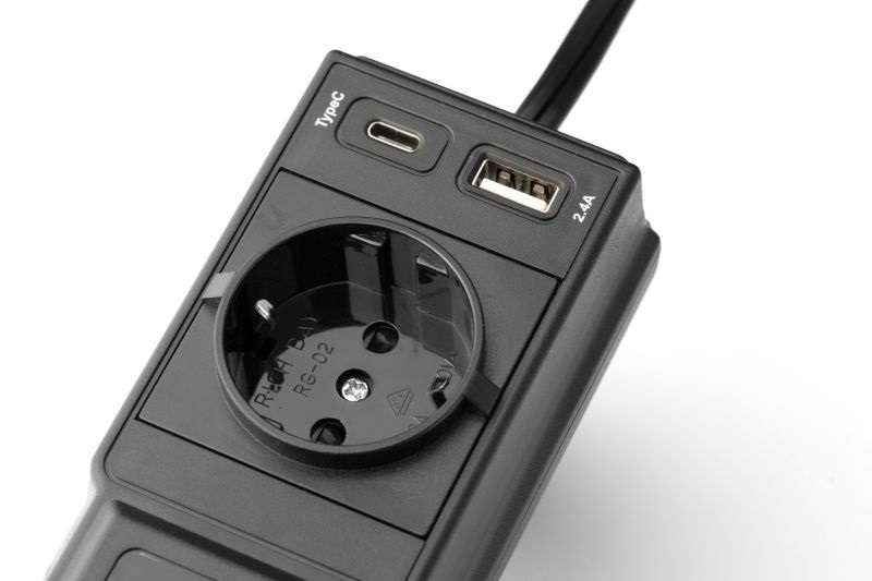 Technaxx TE21 200W 1xUSB-C 1xUSB 1x230V autós inverter